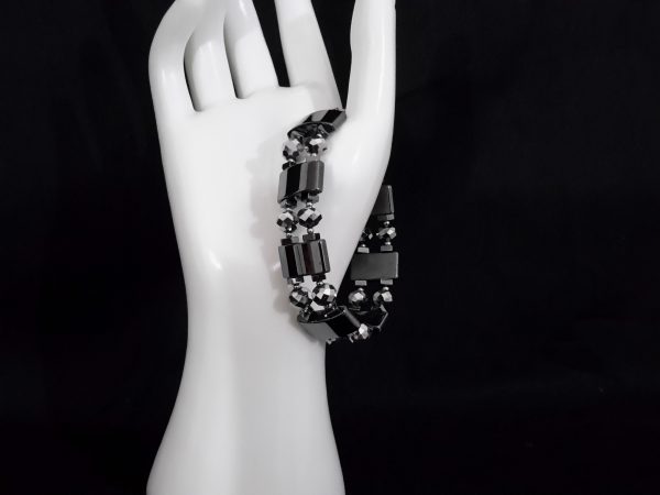 Hematite With Mirrored Beads