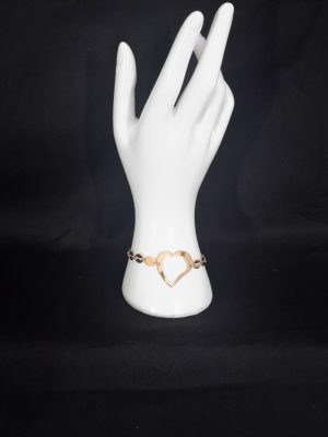 Gold linked heart bracelet
