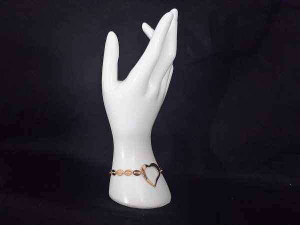Gold linked heart bracelet
