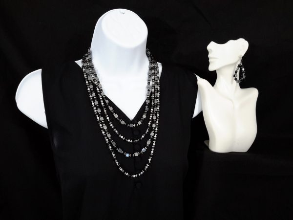 2 to 4 tier interchangeable set with hematite and black glass beads