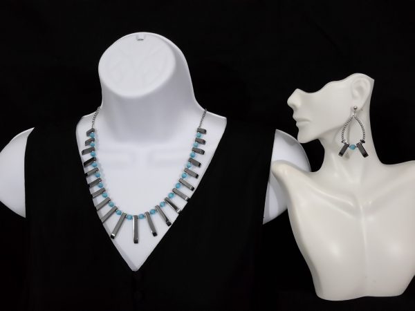 Dark gray hematite necklace with turquoise cat-eyed beads