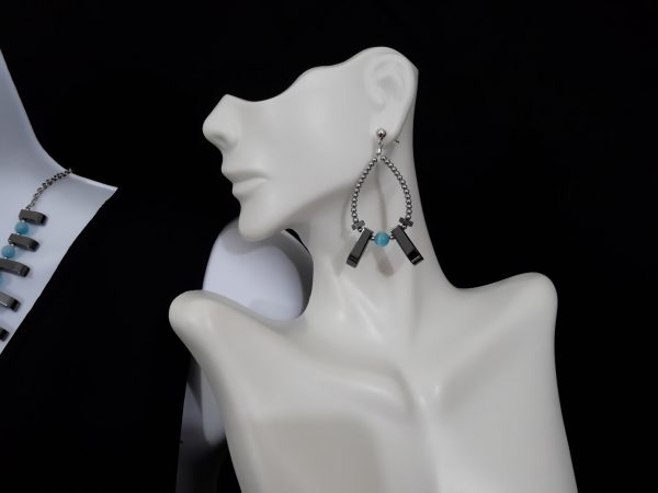 Dark gray hematite necklace with turquoise cat-eyed beads