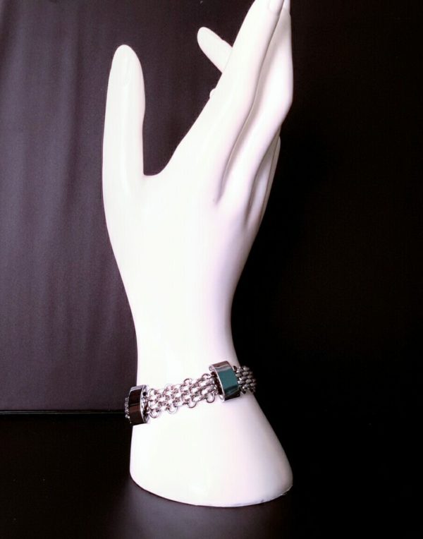 Chain Effects (bracelet  only)