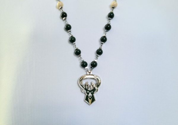 Milwaukee Bucks Team Necklace